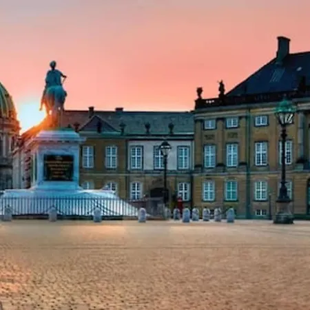 Amalienborg Retreat Stylish 2br Apartamento
