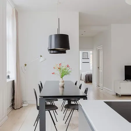 Amalienborg Retreat Stylish 2br Apartamento *