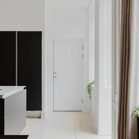 アパート Amalienborg Retreat Stylish 2br コペンハーゲン