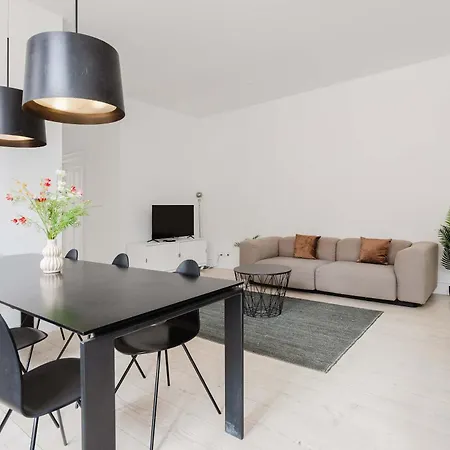 Amalienborg Retreat Stylish 2br * コペンハーゲン