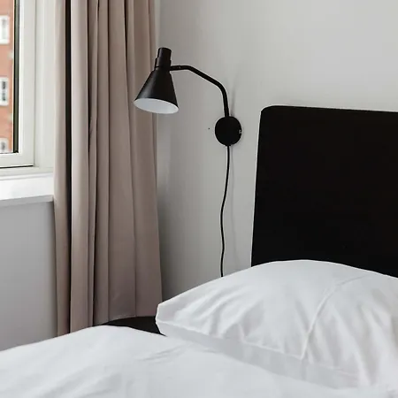 Amalienborg Retreat Stylish 2br *