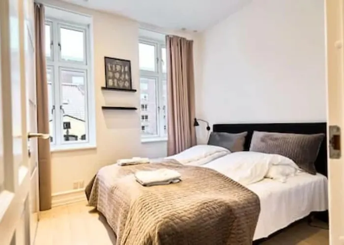 Amalienborg Retreat Stylish 2br Apartman
