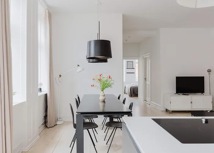 Amalienborg Retreat Stylish 2br アパート *