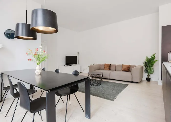 Amalienborg Retreat Stylish 2br * Копенгаген