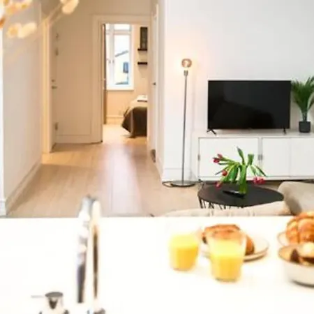公寓 Amalienborg Retreat Stylish 2br