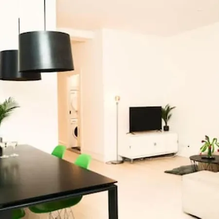 Amalienborg Retreat Stylish 2br 哥本哈根